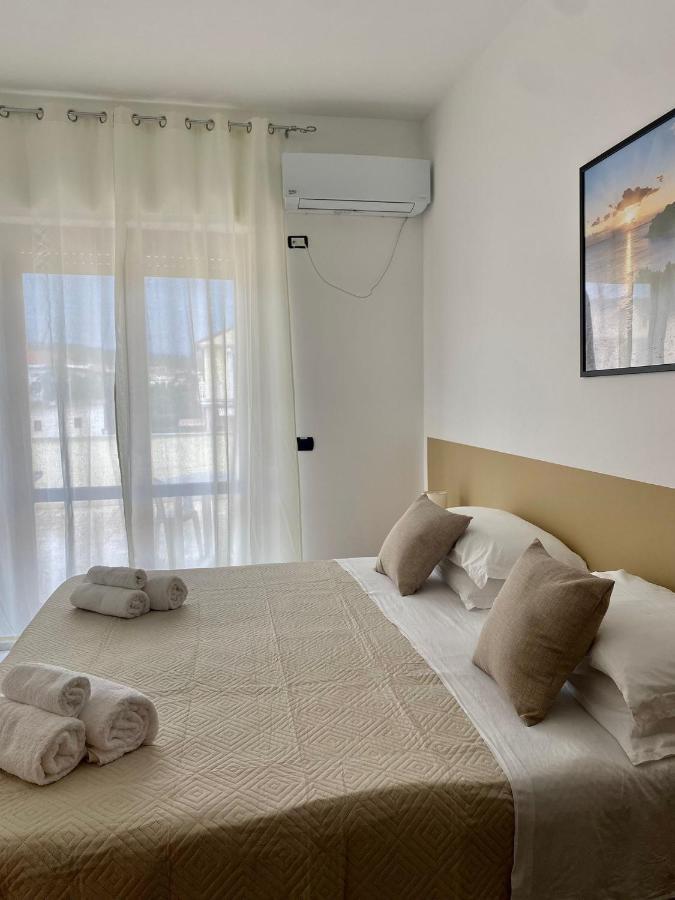 Hotel Europa Casal Velino Eksteriør billede